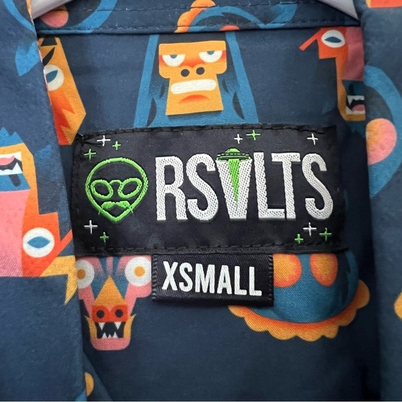 RSVLTS Supernatural Tales from the Cryptids Graphic Button Down Shirt NEW XS - Picture 3 of 13